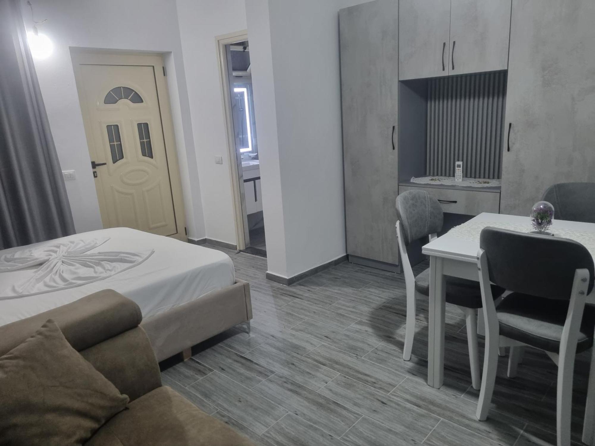Vila Megi-Rent Room Vlorë Extérieur photo